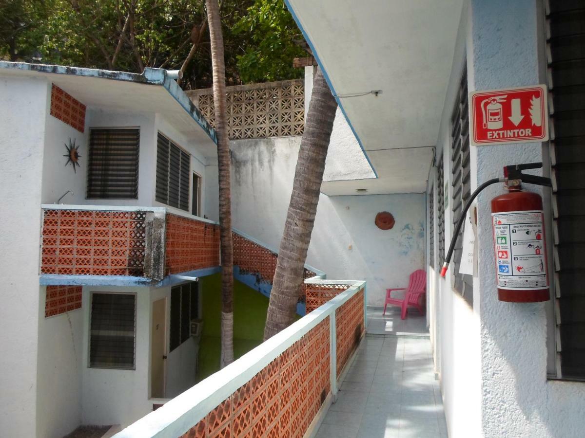 Casa De Huespedes Santa Fe Acapulco Quarto foto